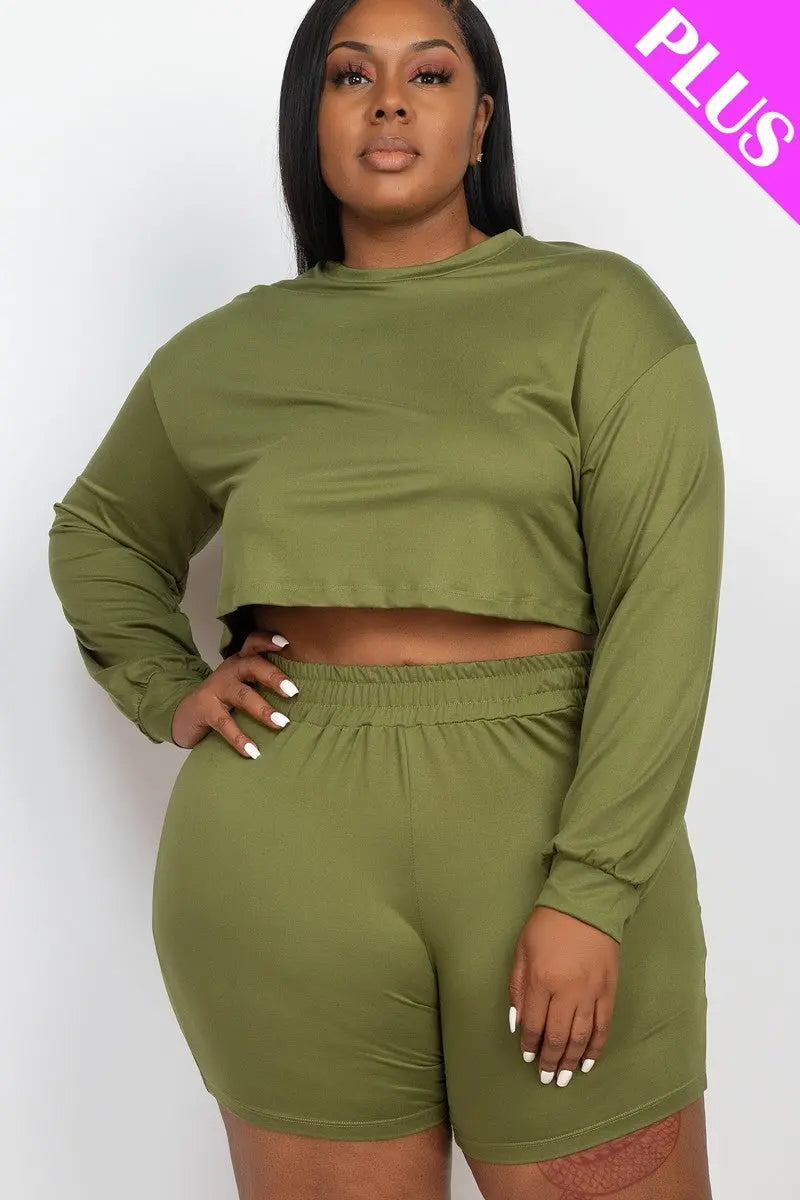 “ Crystal ” Plus Size Cozy Crop Top And Shorts Set - THE BODY FIX